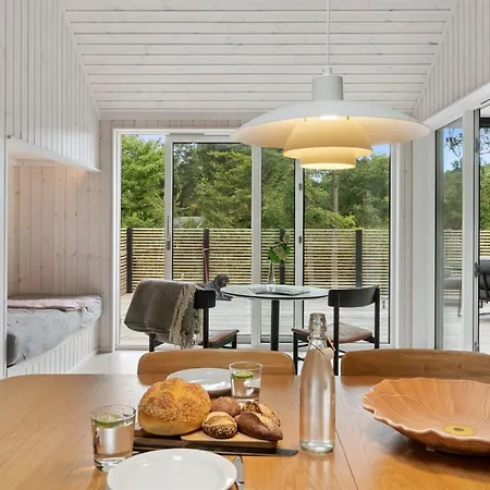 Dom wakacyjny Aggi - 850m From The Sea By Interhome