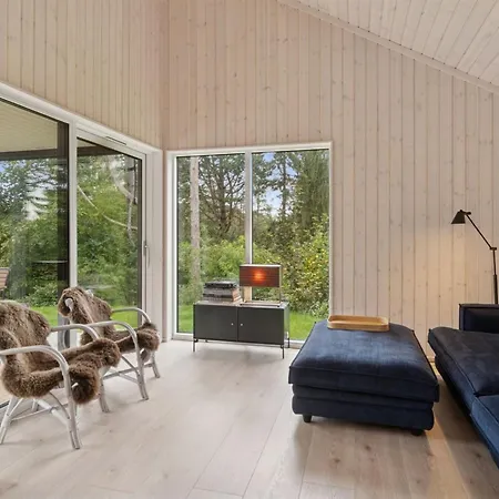Dom wakacyjny Aggi - 850m From The Sea By Interhome
